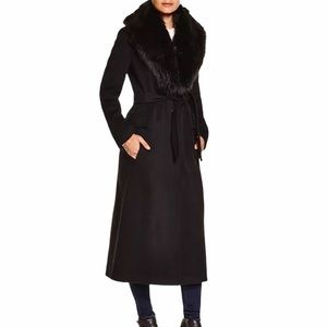 Merona Wool Blend Long Black Belted Overcoat with Dark Brown Faux Fur Collar SzM